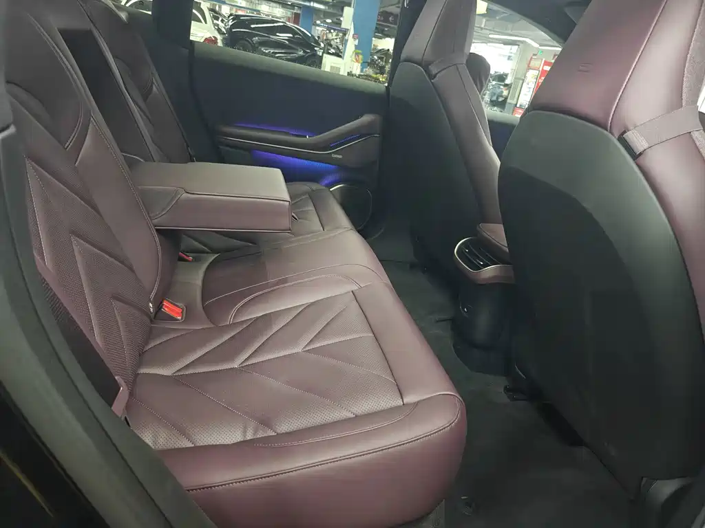 NIO ET5T — миниатюра 12