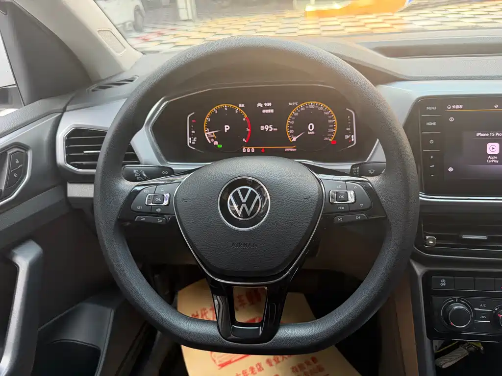 Volkswagen T-Cross — миниатюра 14