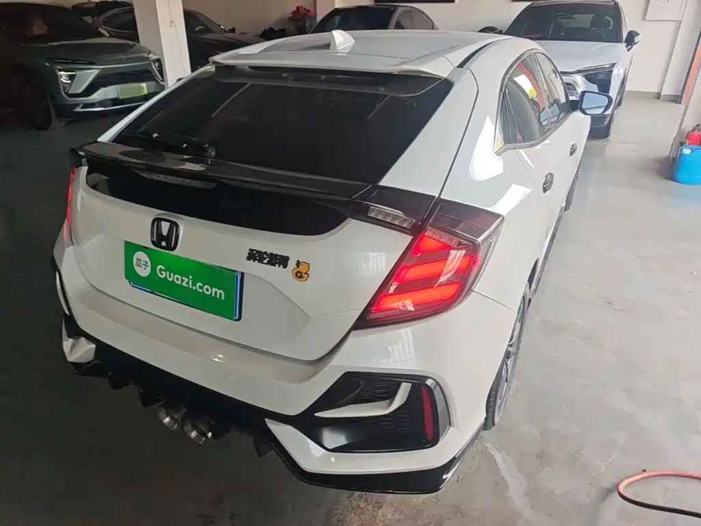 Honda Civic — миниатюра 7