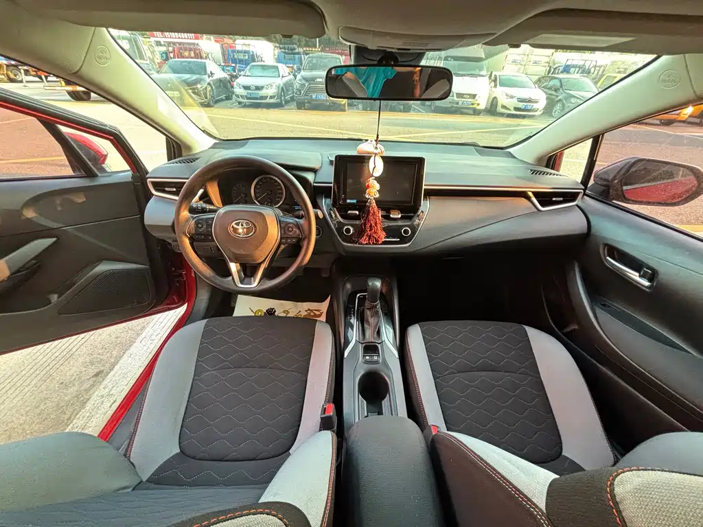 Toyota Corolla — миниатюра 5