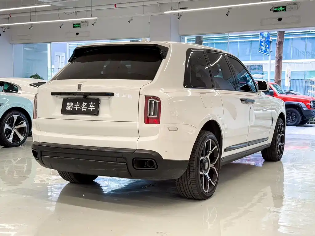 ROLLS-ROYCE CULLINAN