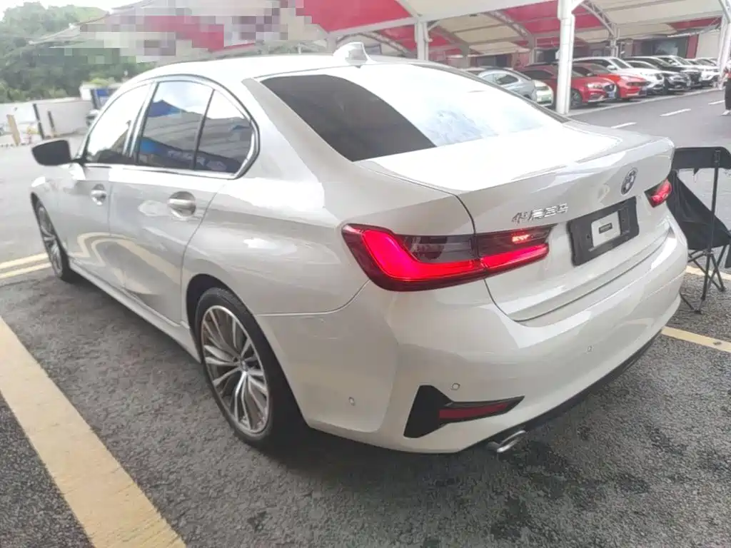 BMW 3 Series — миниатюра 5