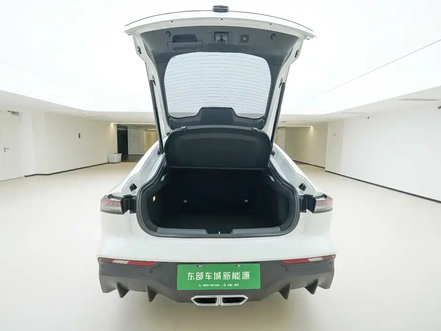 Changan UNI-V iDD — миниатюра 6