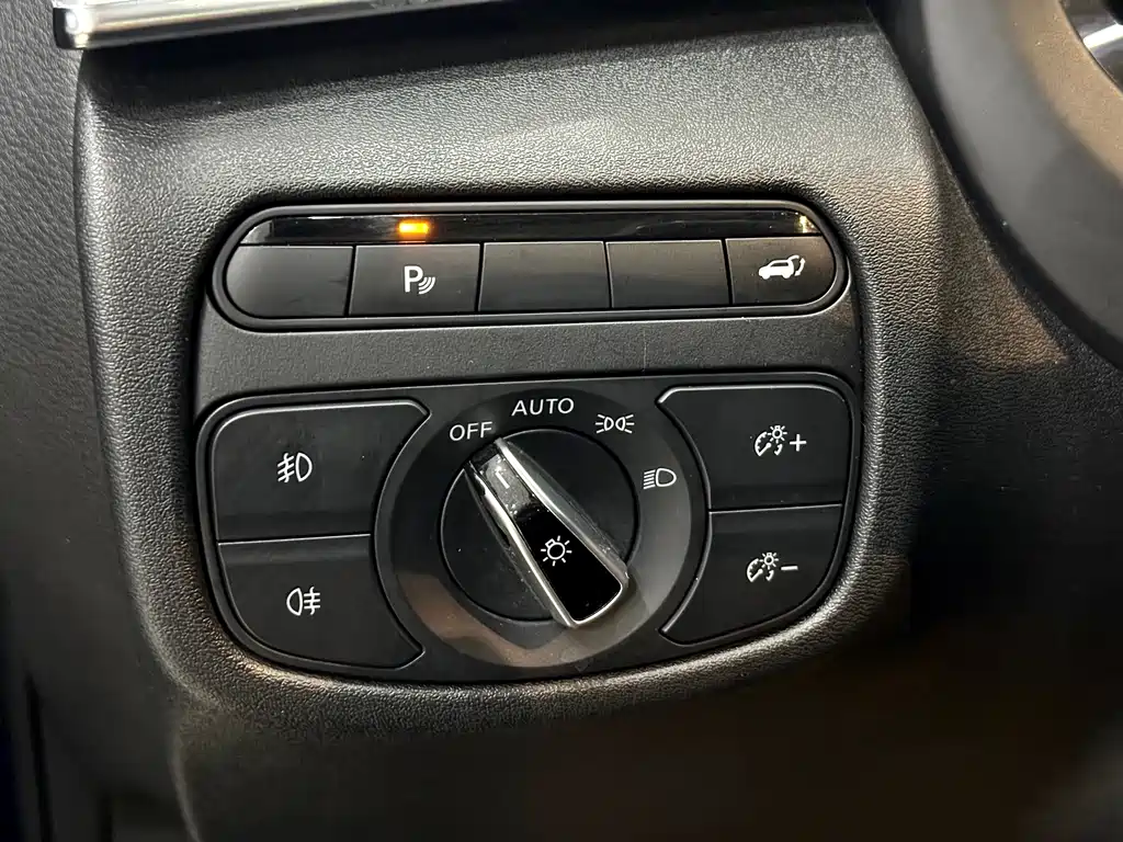 Infiniti QX50 — миниатюра 23