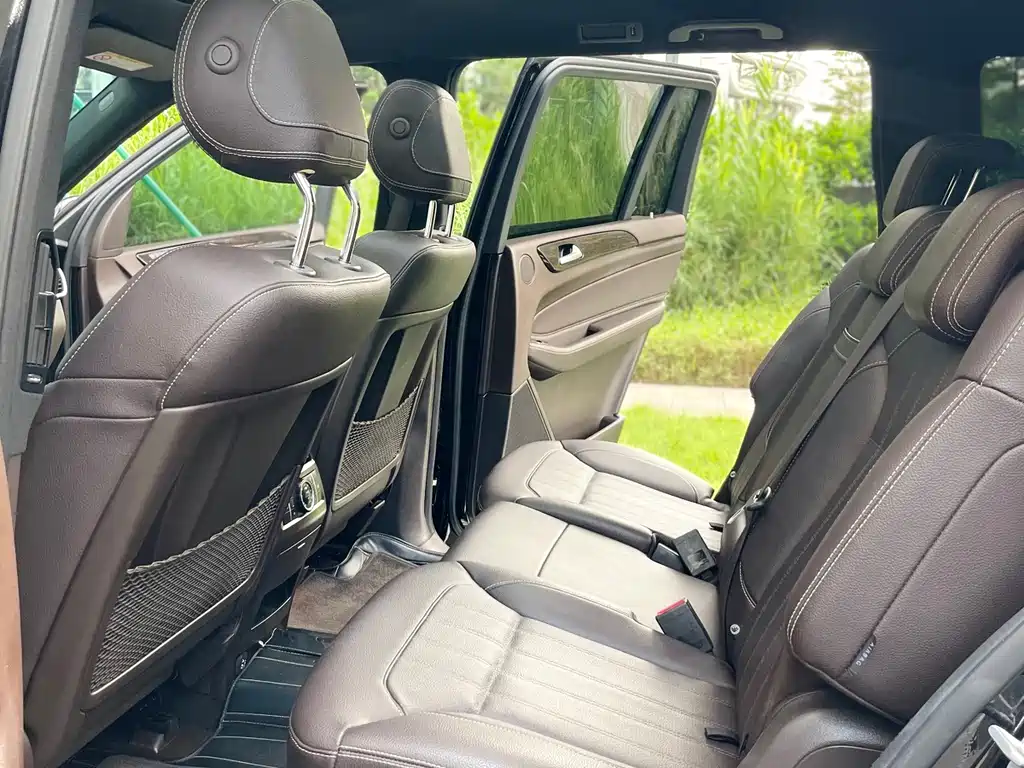 Mercedes-Benz GLS — миниатюра 21