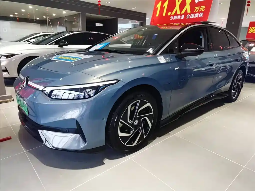 VOLKSWAGEN ID.7 VIZZION