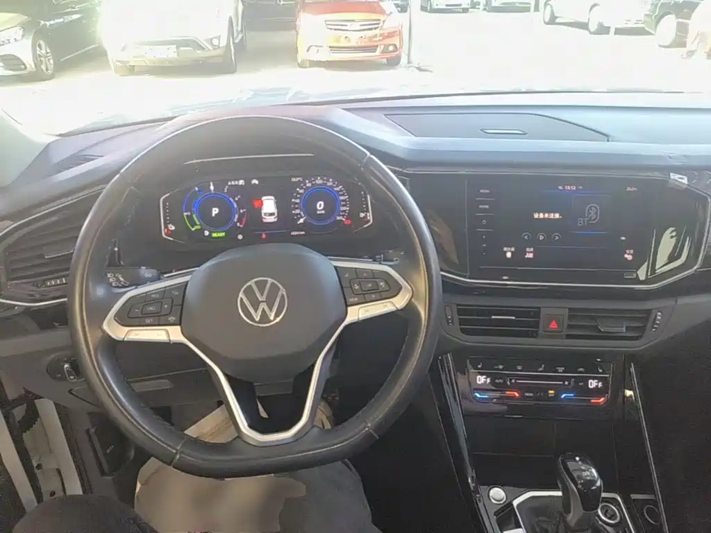 Volkswagen Tayron GTE — миниатюра 10