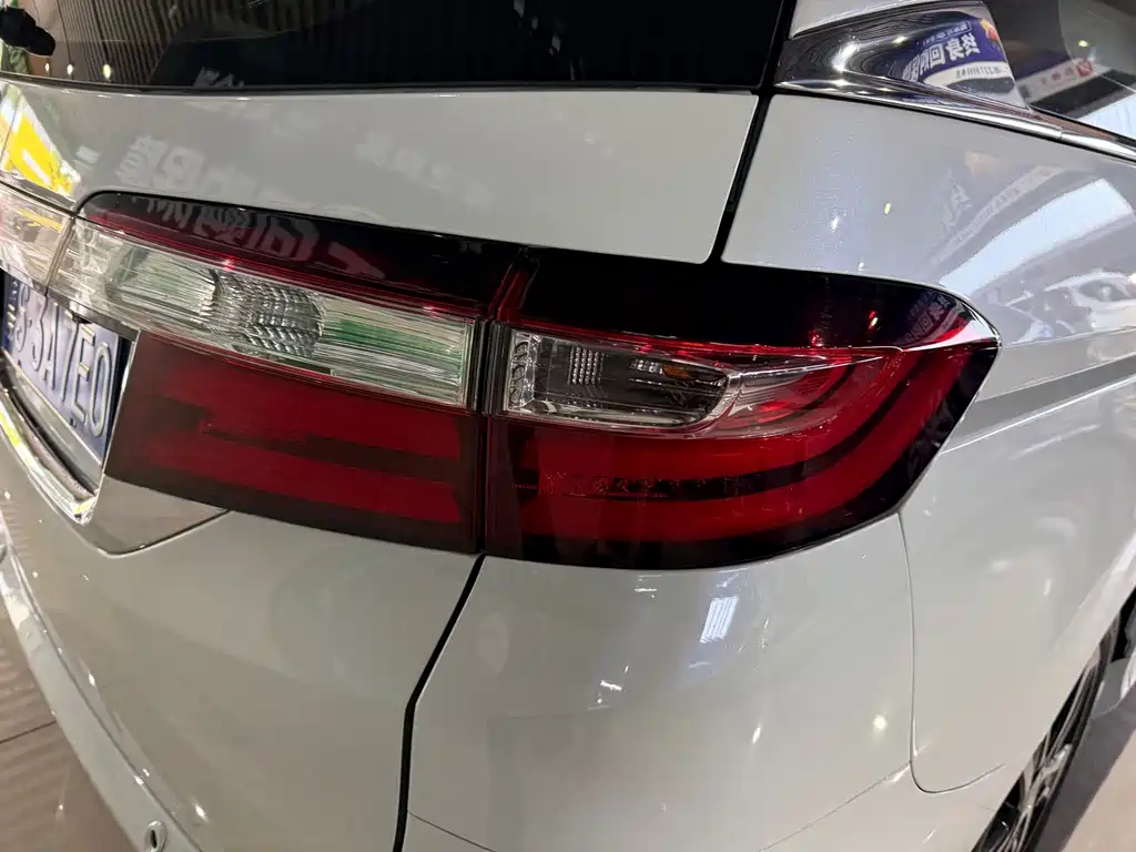 Honda Odyssey — миниатюра 13