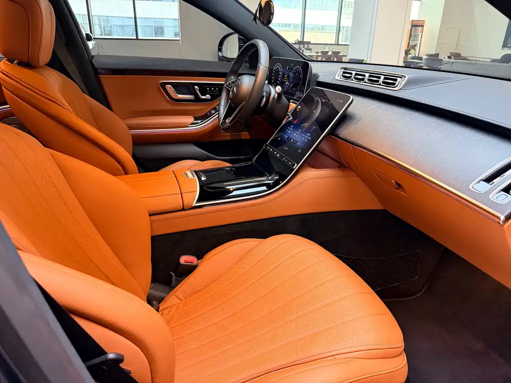 Mercedes-Benz S-Class — миниатюра 12