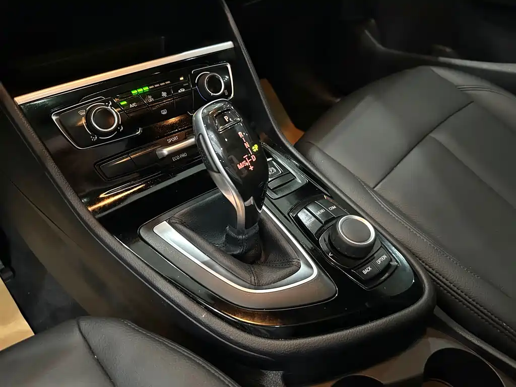 BMW 2 Series Gran Tourer — миниатюра 18