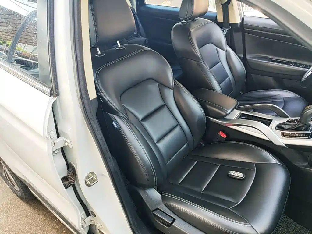 Geely Boyue — миниатюра 25