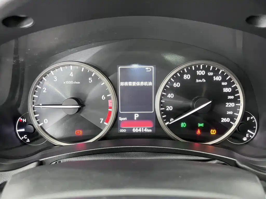 Lexus NX — миниатюра 9
