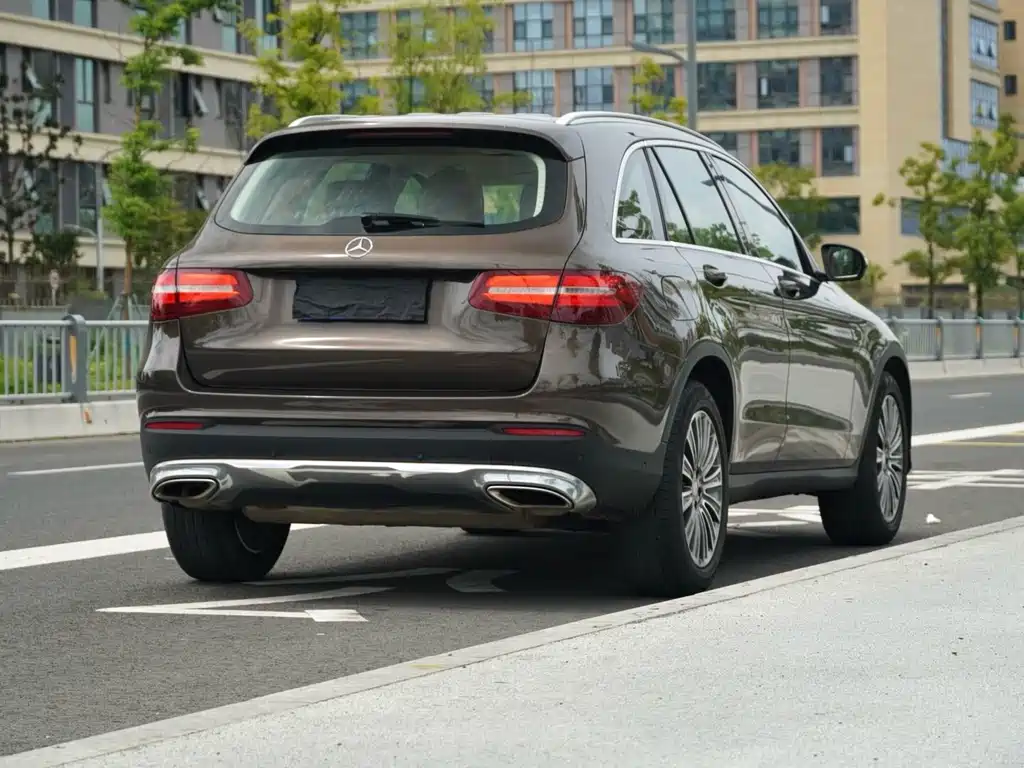 Mercedes-Benz GLC — миниатюра 16
