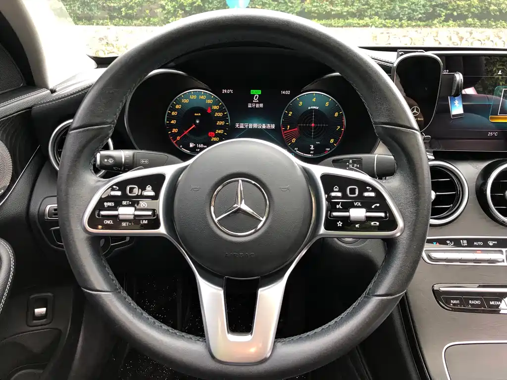 Mercedes-Benz C-Class — миниатюра 9