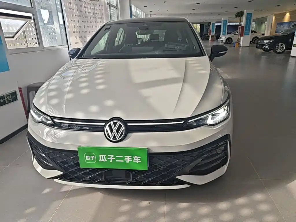 Volkswagen Golf — миниатюра 3