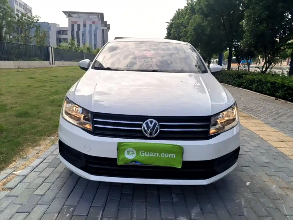 Volkswagen Santana — миниатюра 3
