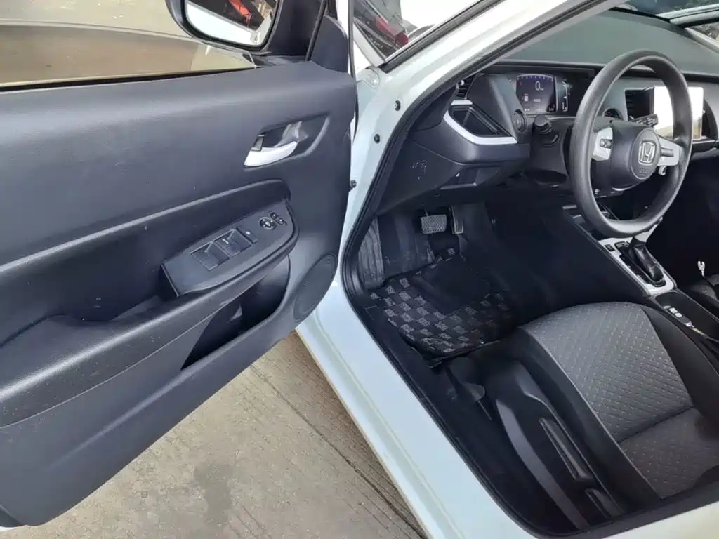 Honda Fit — миниатюра 16