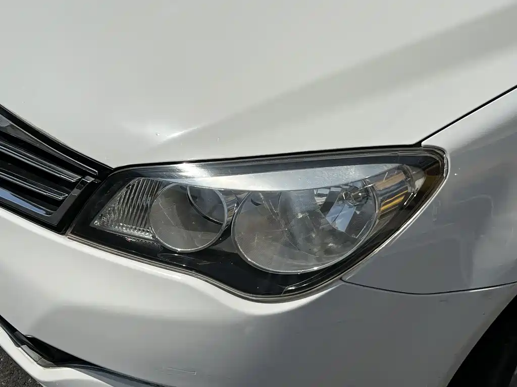 Roewe 350 — миниатюра 15