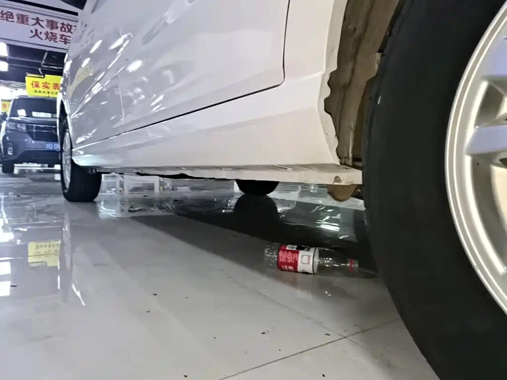 Wuling Hongguang — миниатюра 22