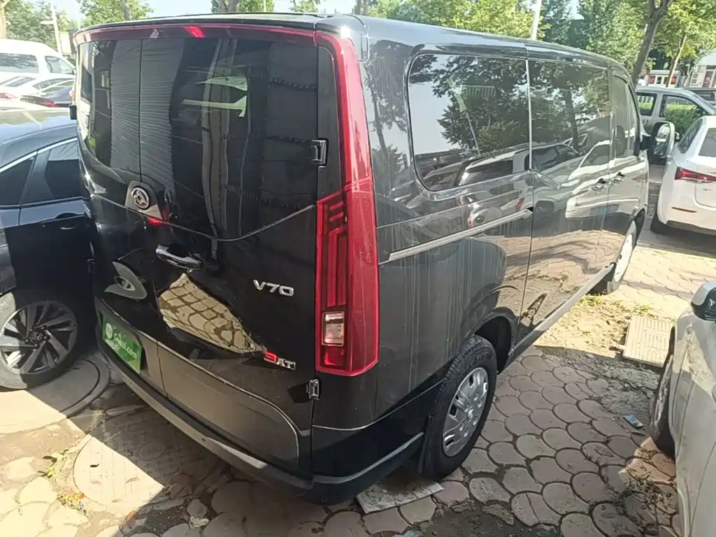 Maxus V70 — миниатюра 7