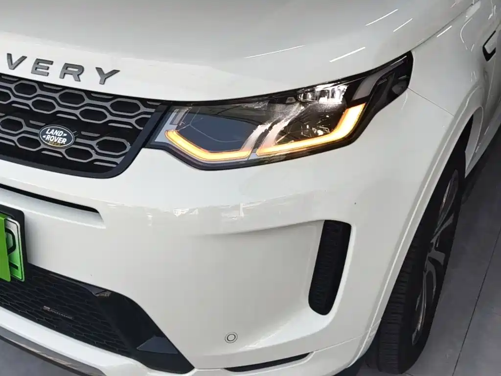 Land Rover Discovery Sport Hybrid — миниатюра 24