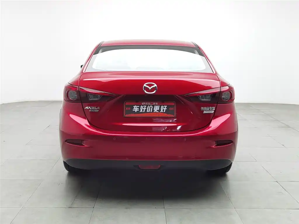 Mazda Mazda3 3 2017 2.0L AT Luxury V