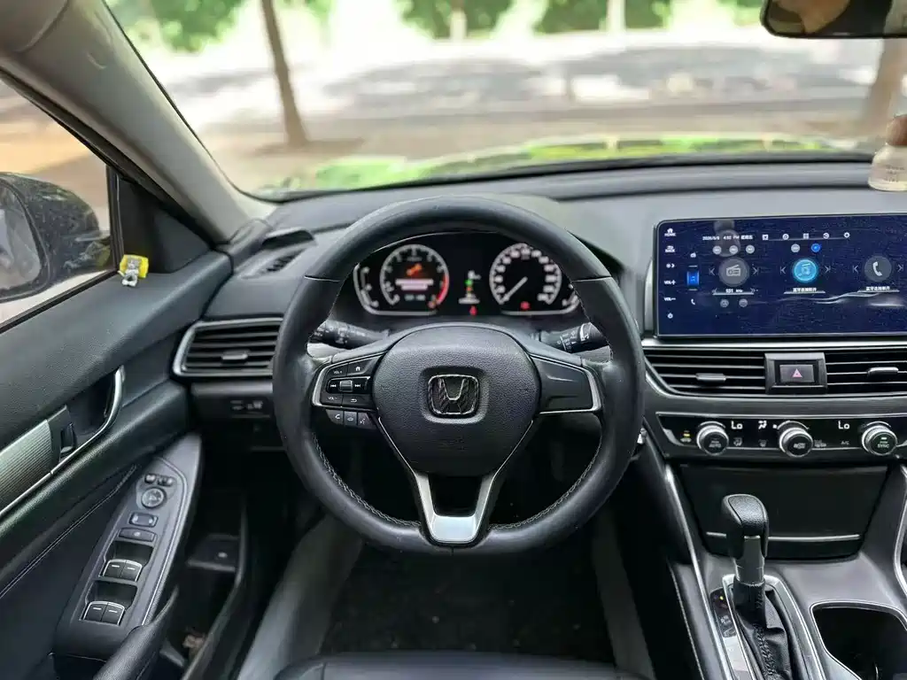 Honda Accord 2022 260TURBO Luxury
