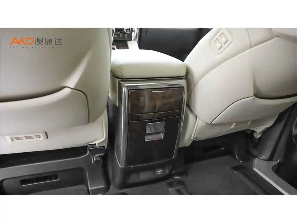 Toyota Alphard 2021 2.5L Luxury