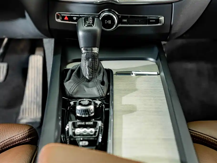 Volvo XC60 — миниатюра 14