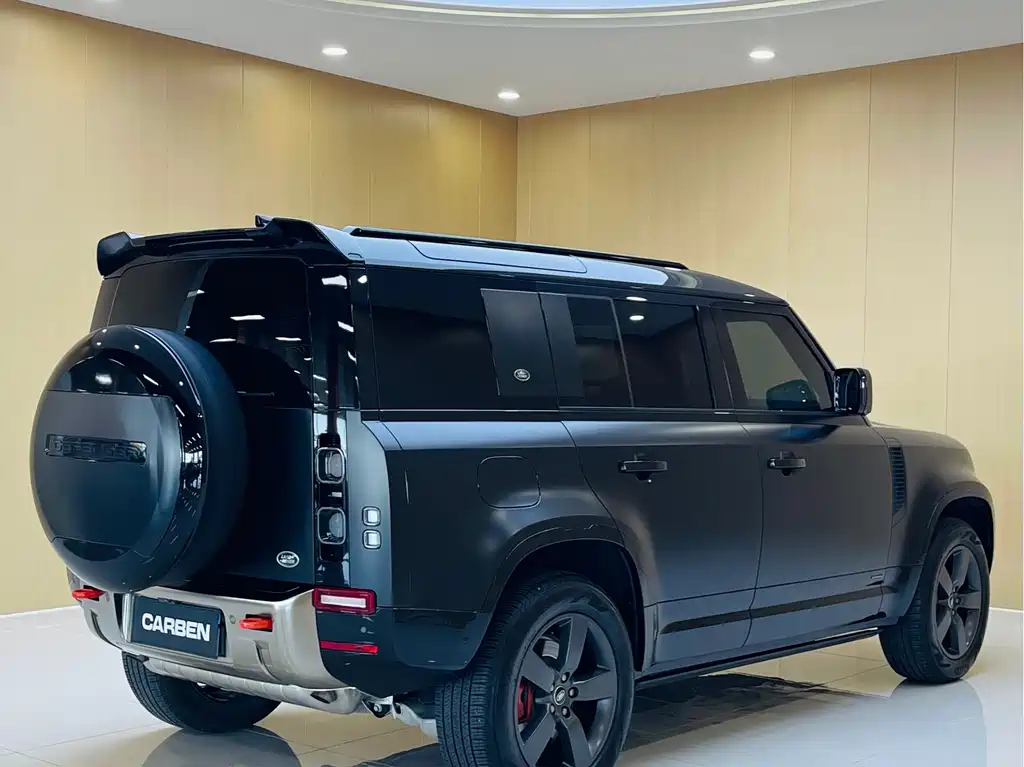 Land Rover Defender — миниатюра 9