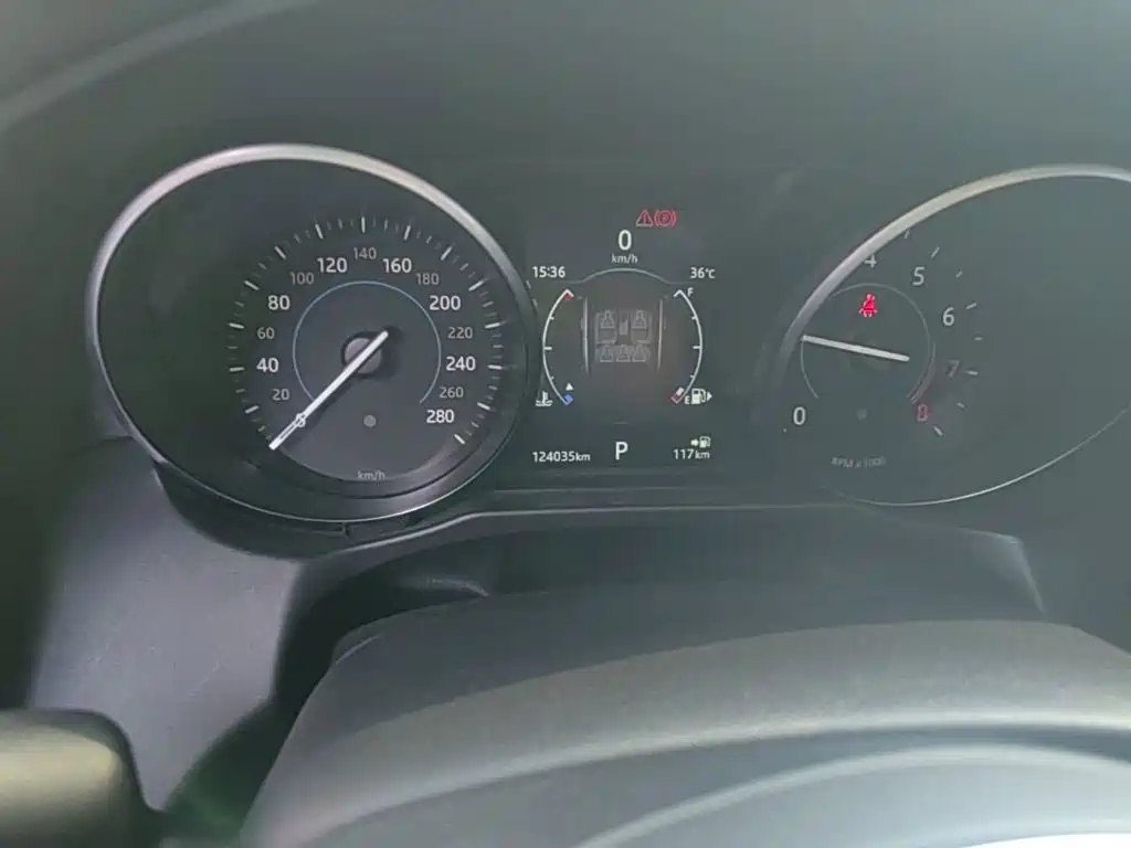 Jaguar XFL — миниатюра 16