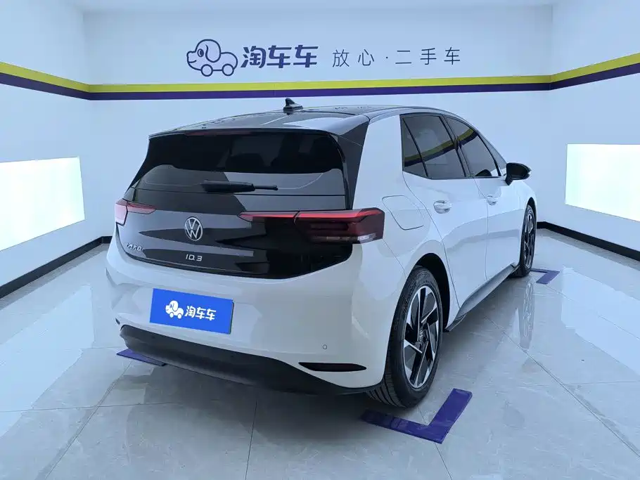 Volkswagen ID.3 — миниатюра 3