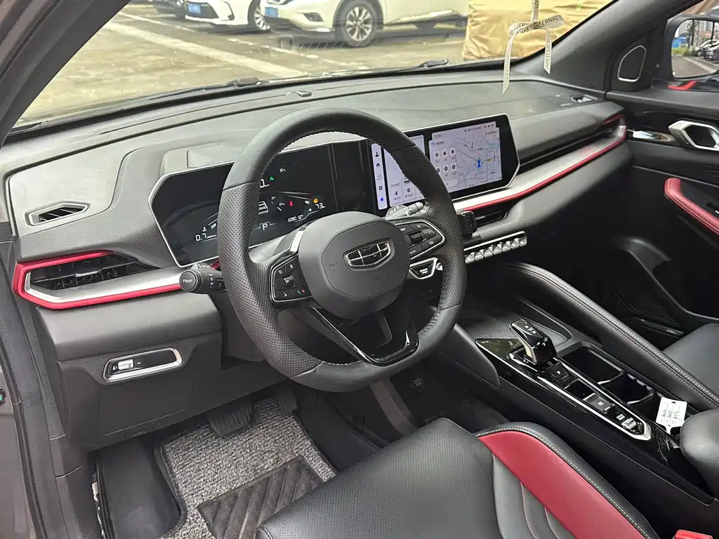 Geely Binyue — миниатюра 11