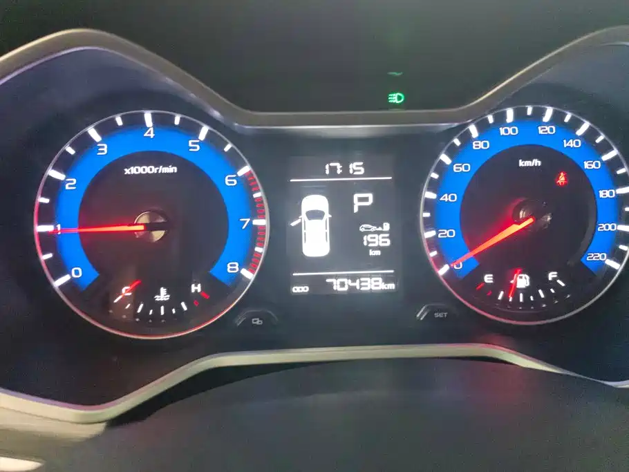 Geely Vision X3 — миниатюра 14