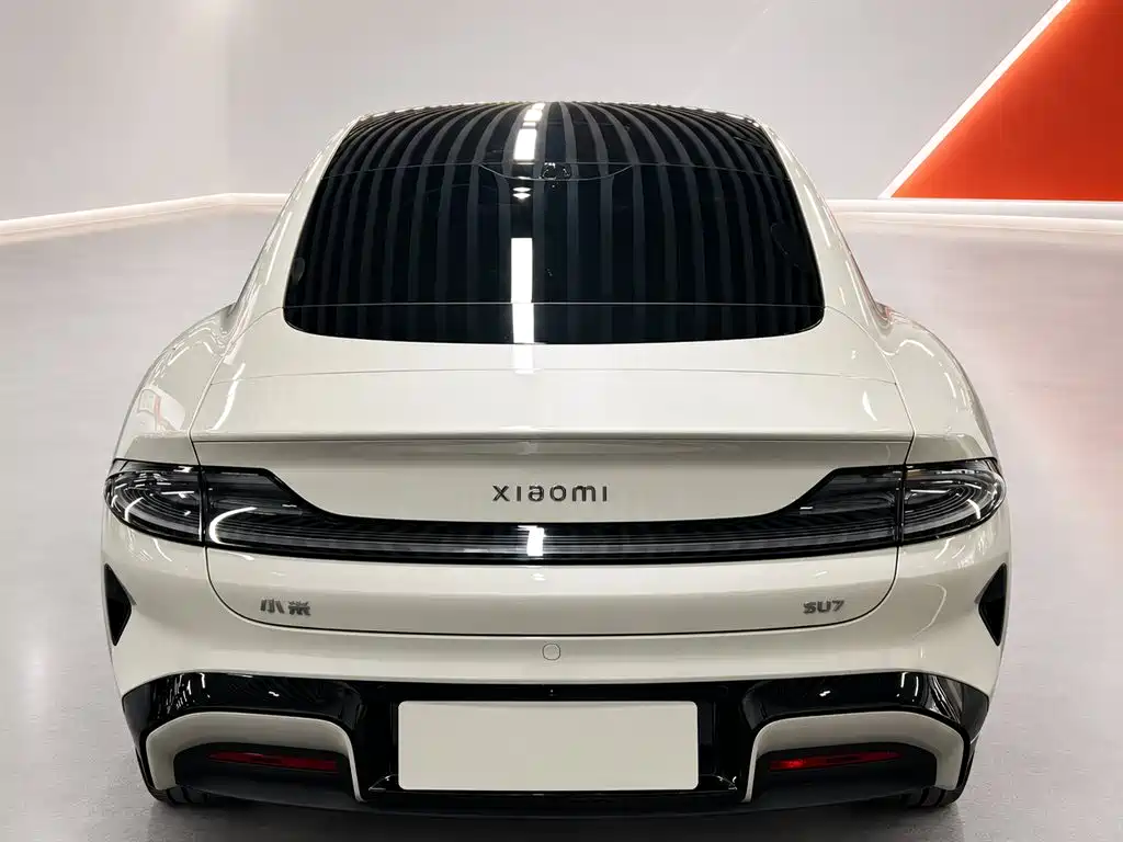 Xiaomi SU7 — миниатюра 5