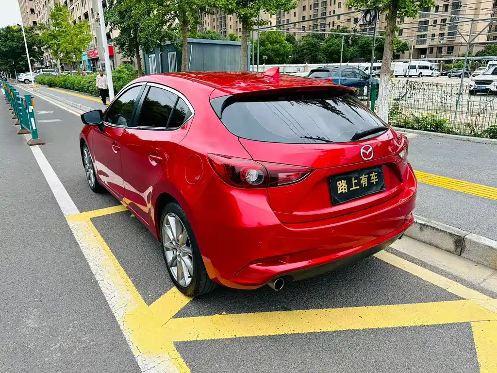 Mazda 3 Axela — миниатюра 6
