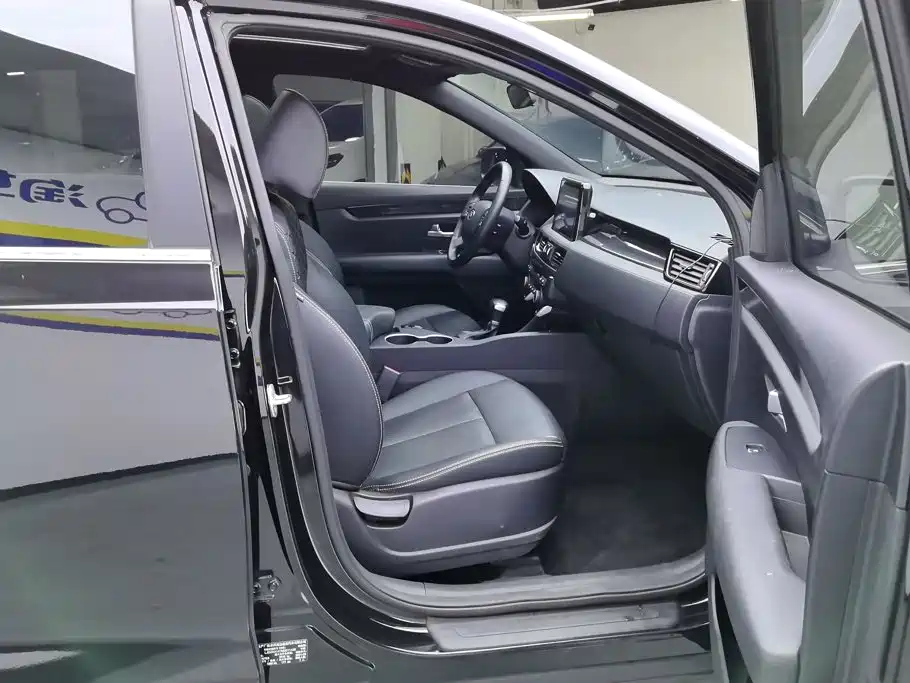 Kia KX7 — миниатюра 8