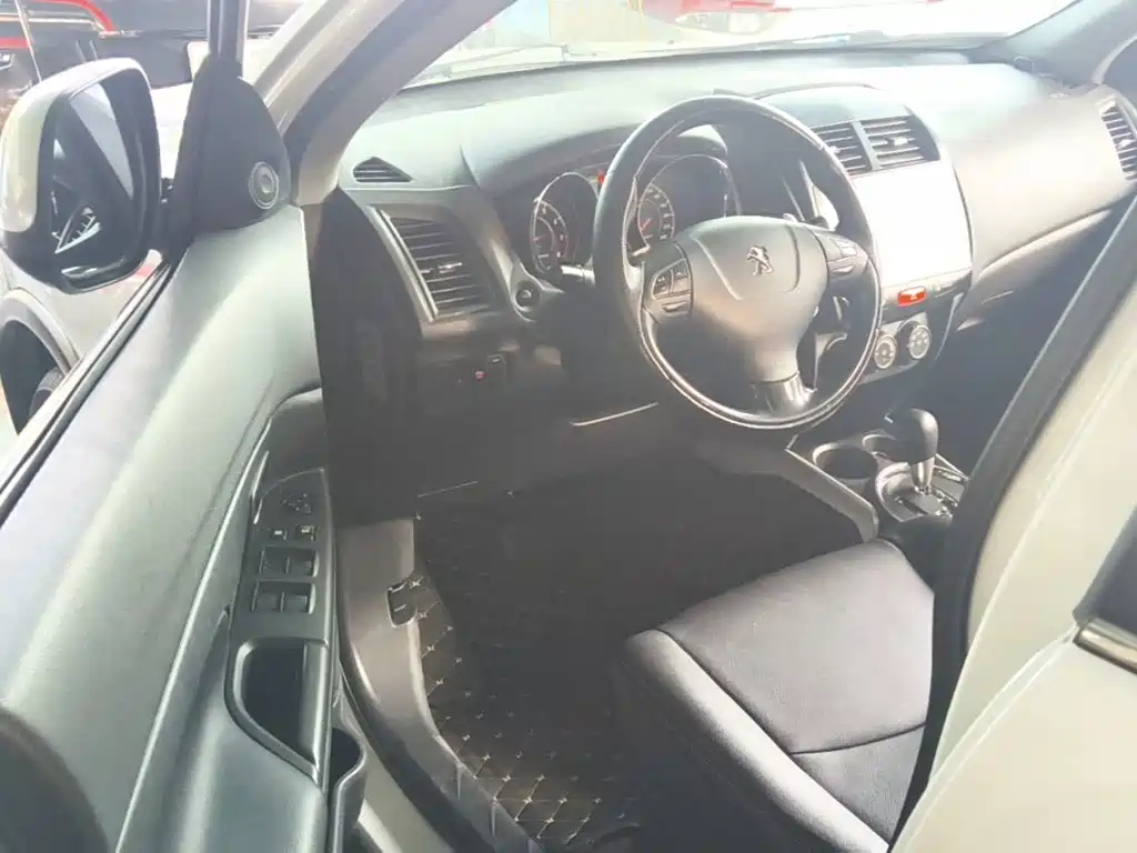 Peugeot 4008 (Import) — миниатюра 16