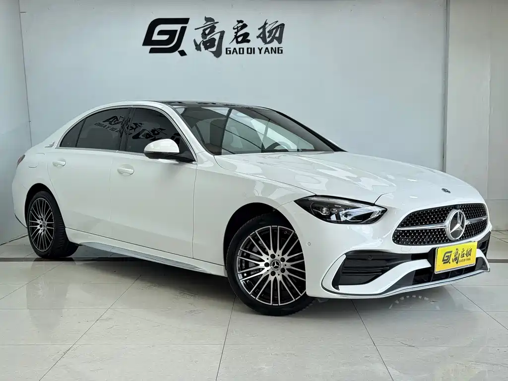 Mercedes-Benz C-Class — миниатюра 3