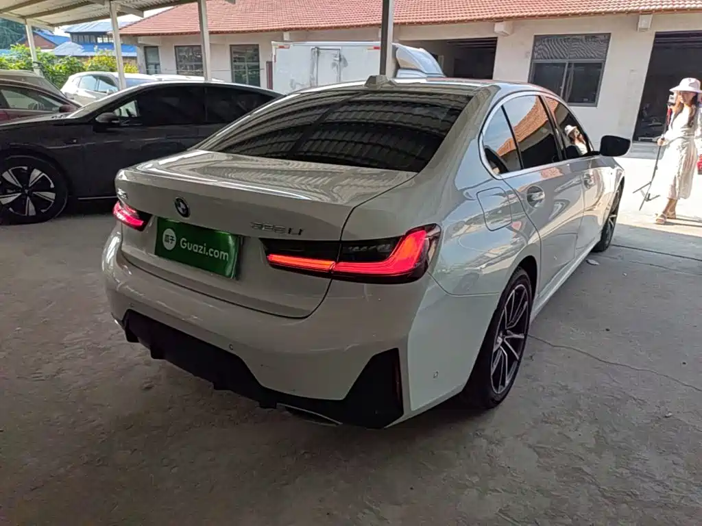BMW 3 Series — миниатюра 7