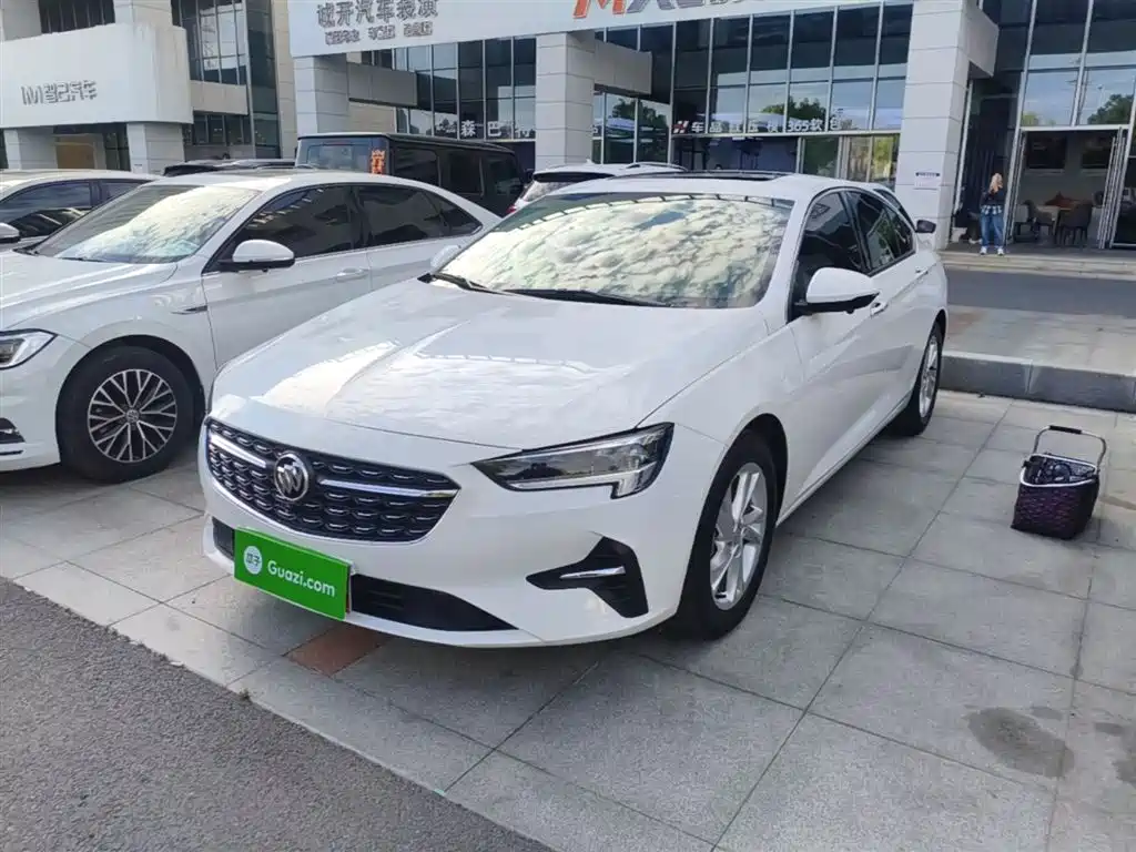 Buick Regal 2021