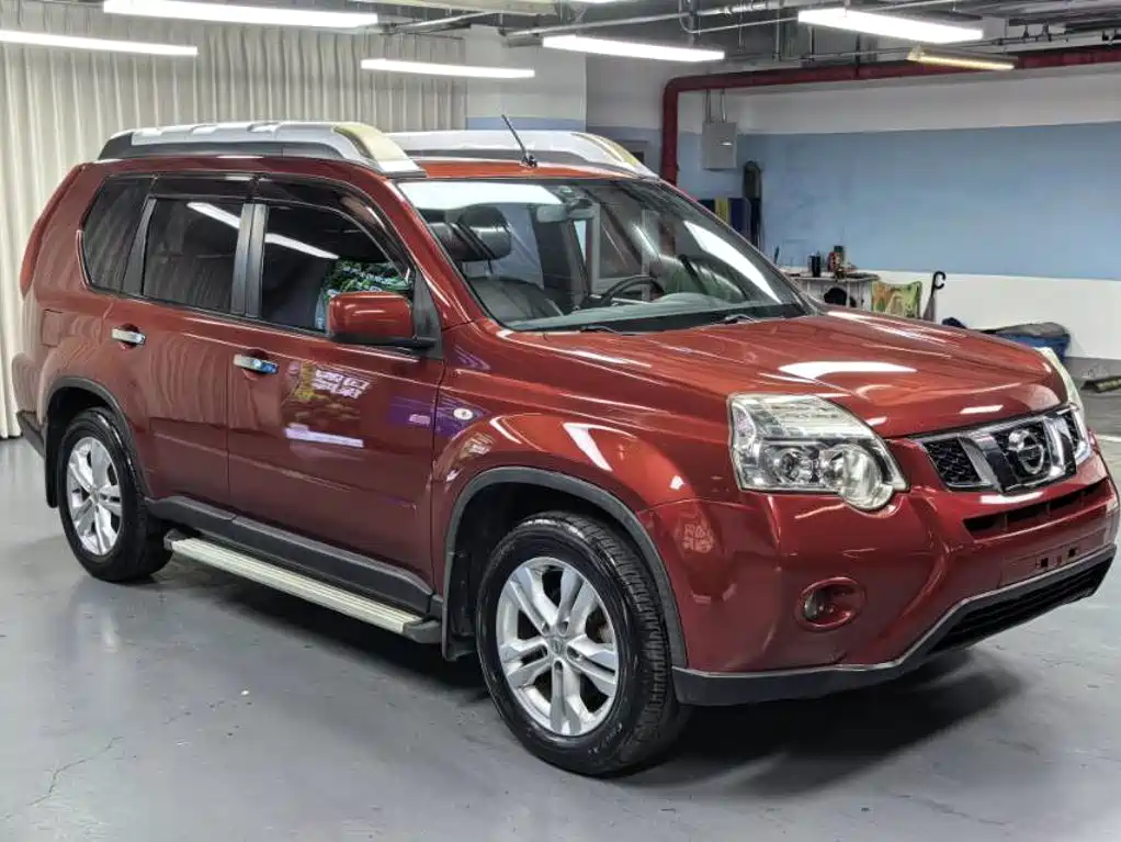 Nissan X-Trail — миниатюра 3