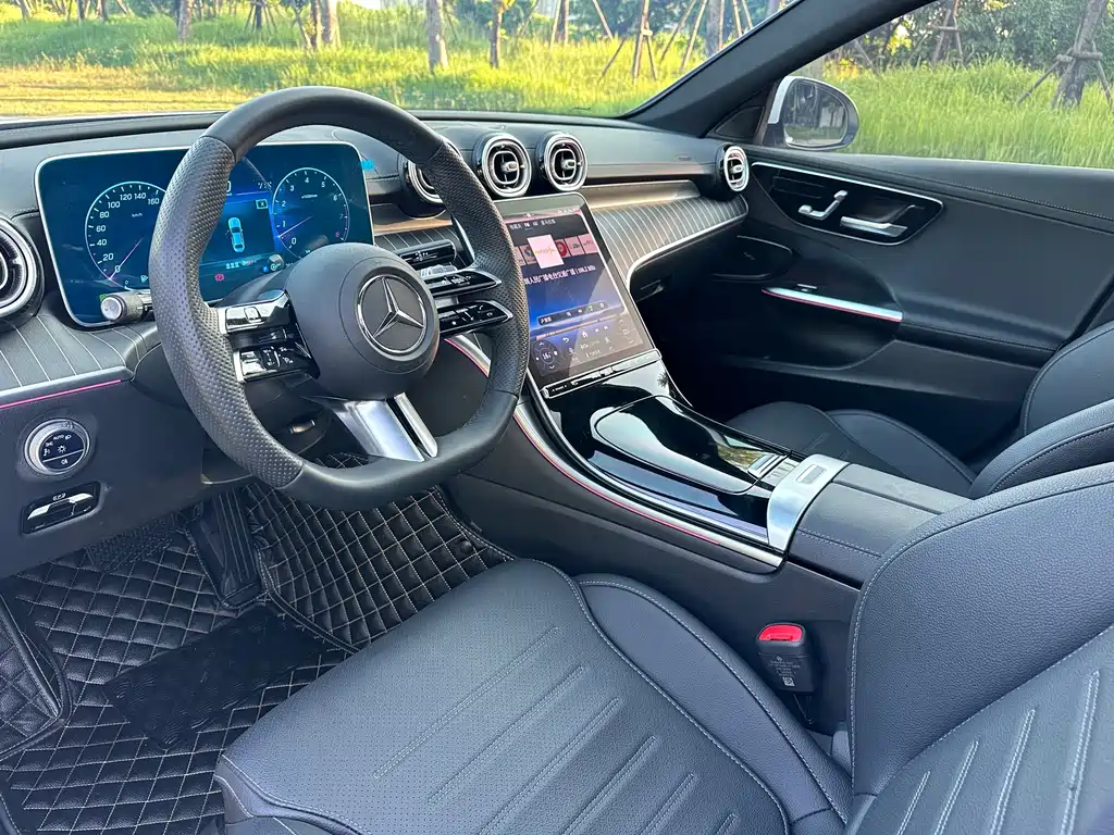 Mercedes-Benz C-Class — миниатюра 5