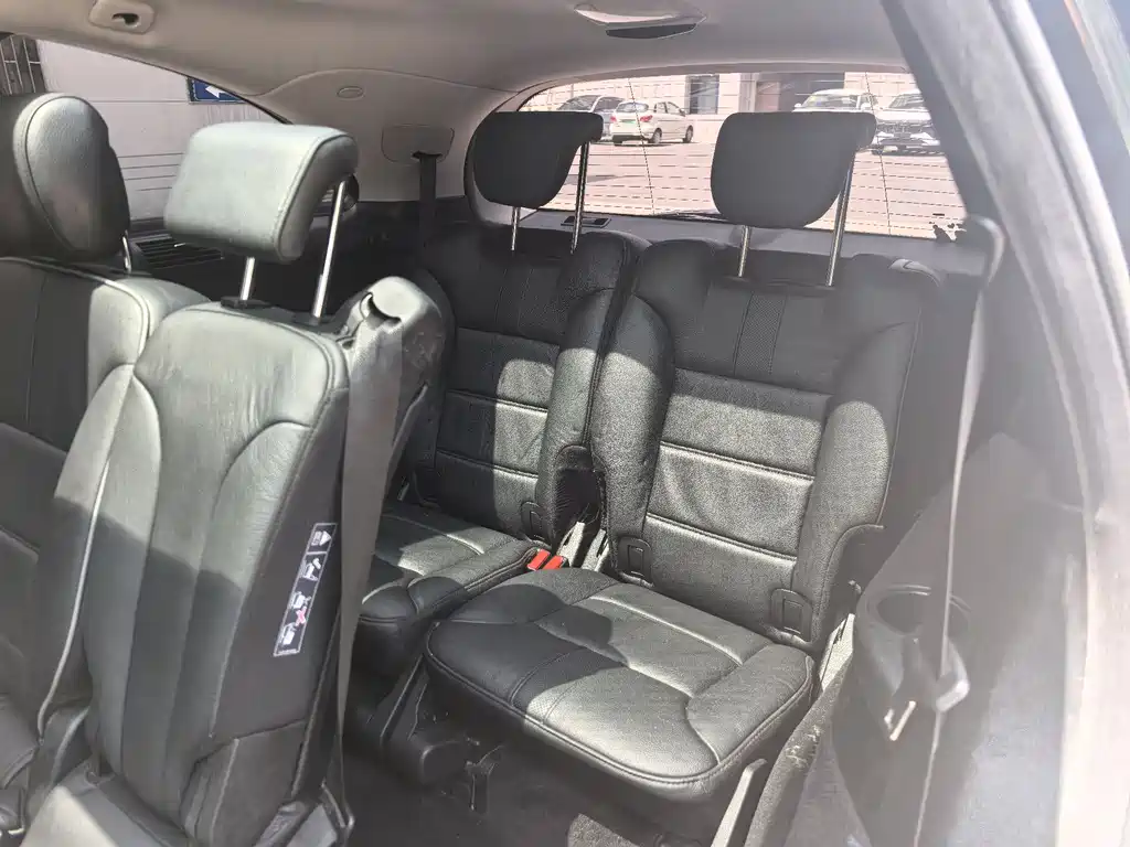 Mercedes-Benz R 2017 R 320 4MATIC