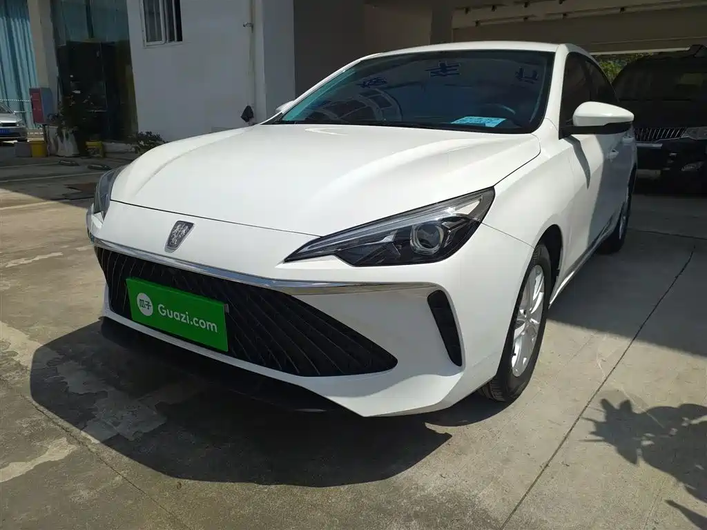 Roewe i5 2025