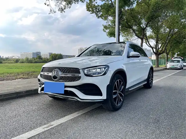 MERCEDES-BENZ  GLC 2022