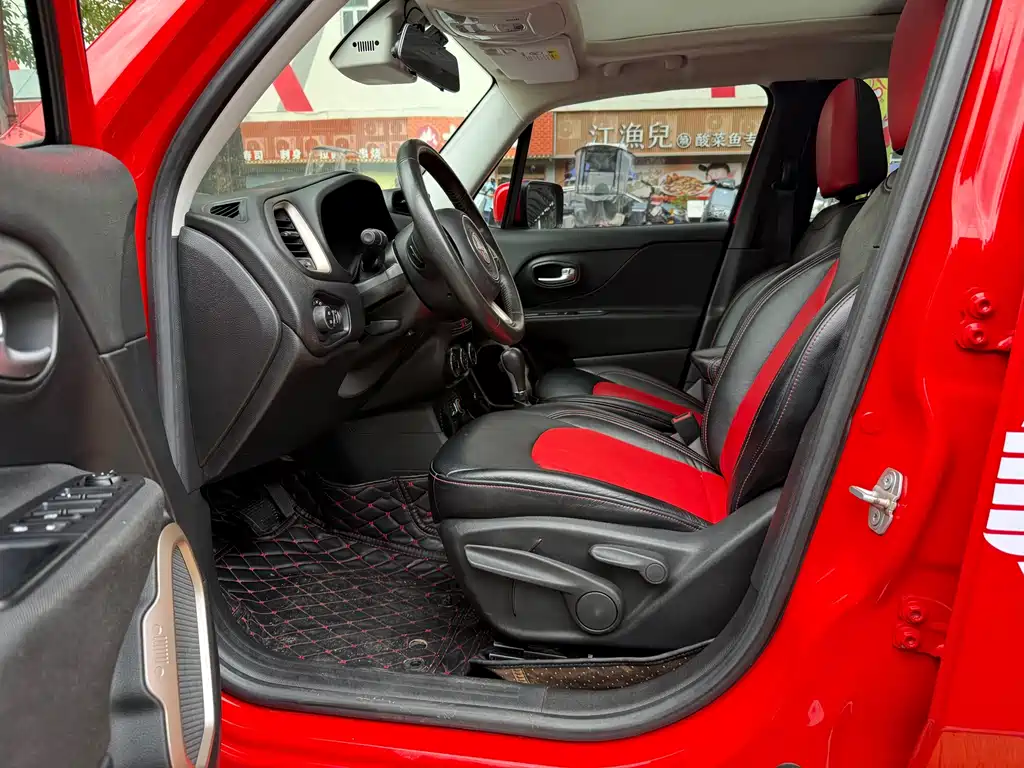 Jeep Renegade — миниатюра 9