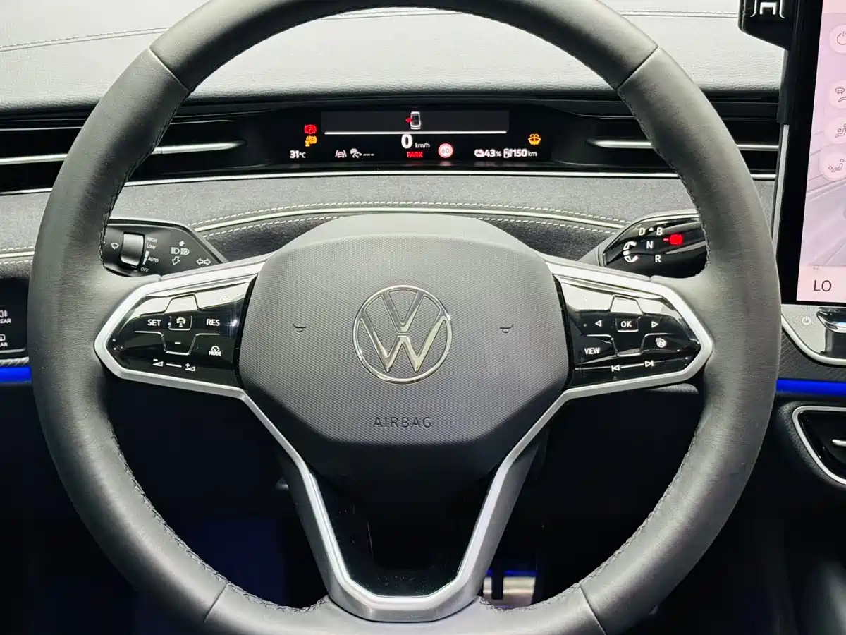 Volkswagen ID.7 VIZZION 2025 Синий из Китая