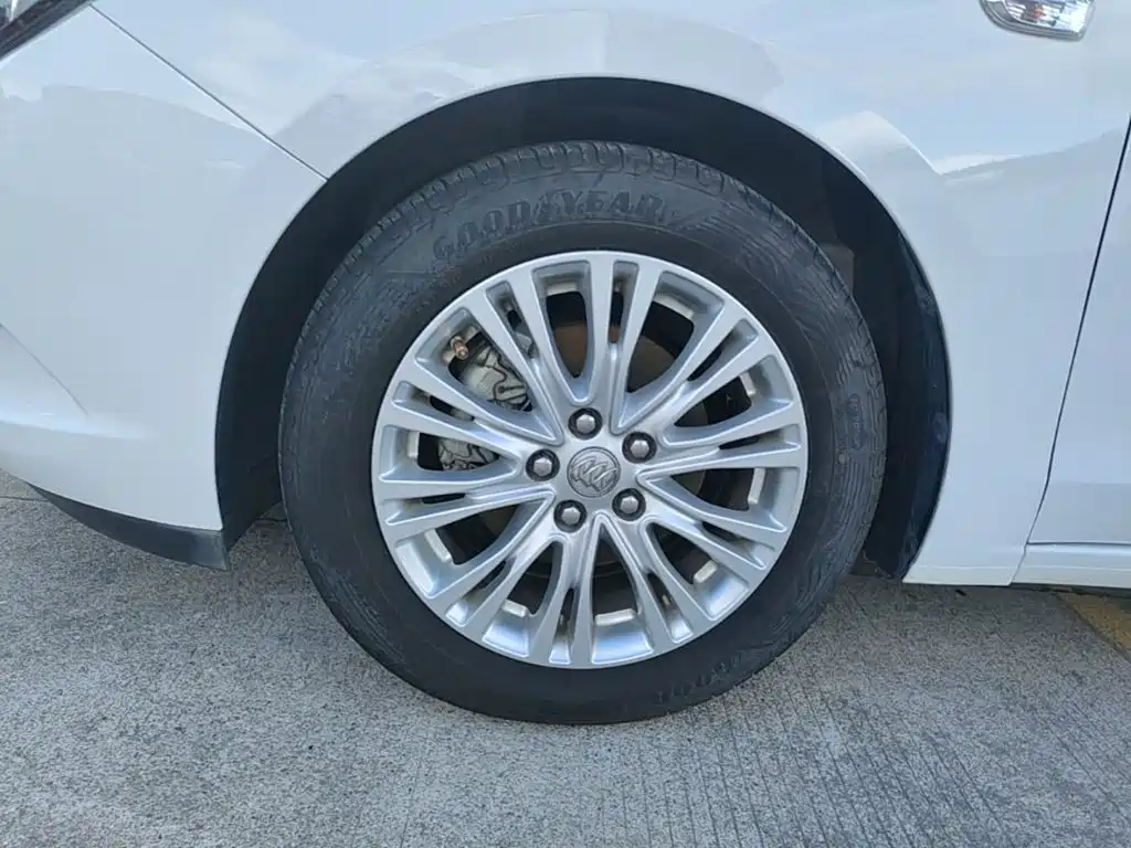 Buick Excelle — миниатюра 23