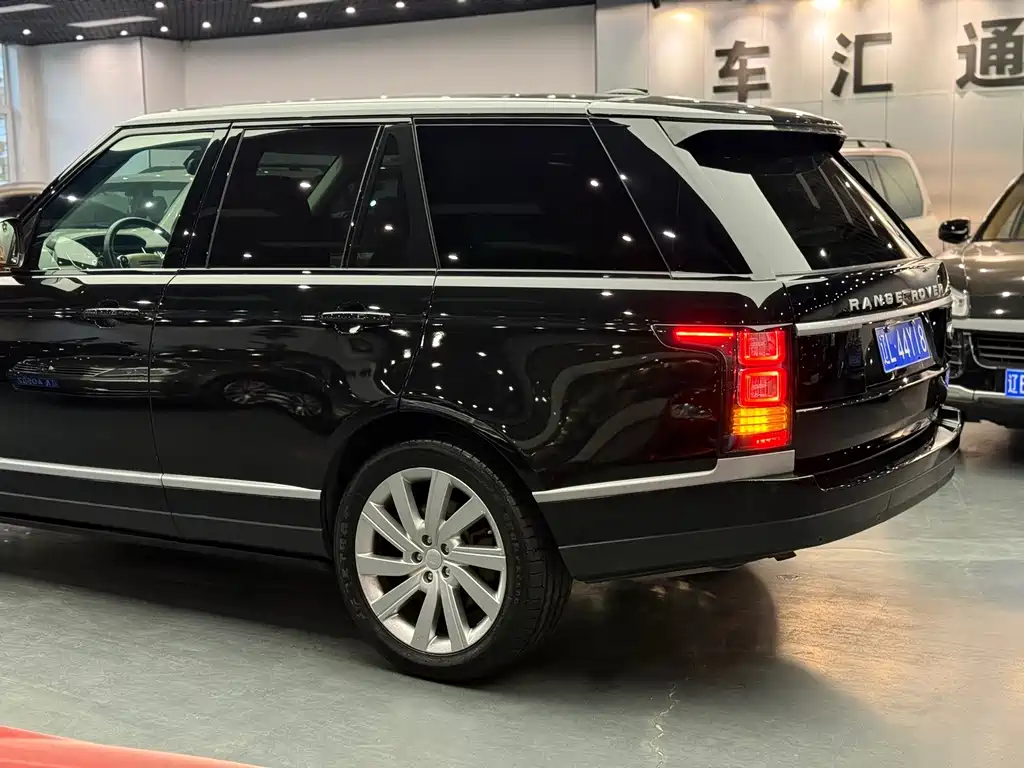Land Rover Range Rover — миниатюра 12